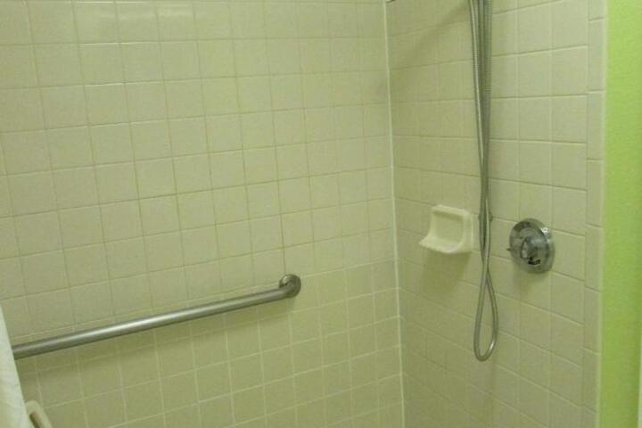 Photo 42