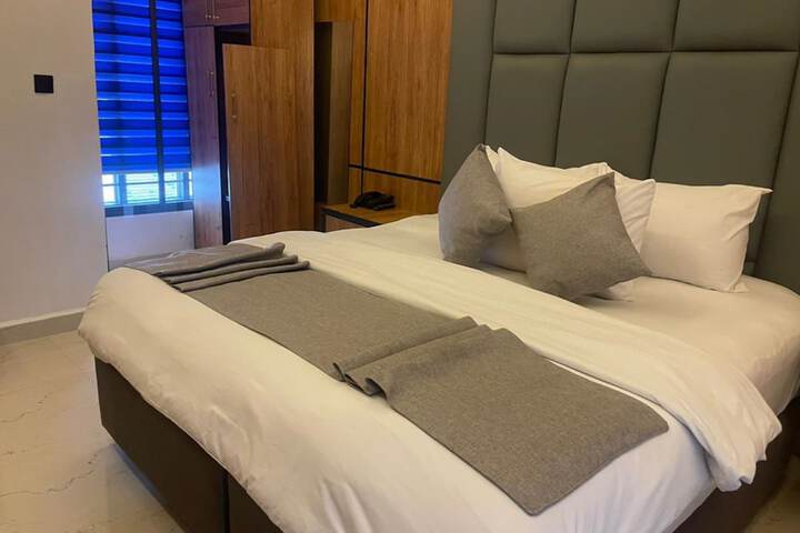 Room 7 of 21
