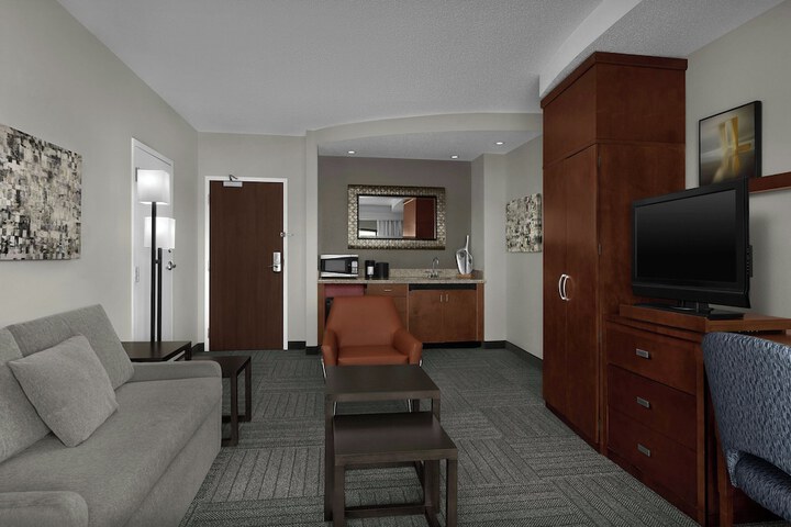 Room 7 of 34