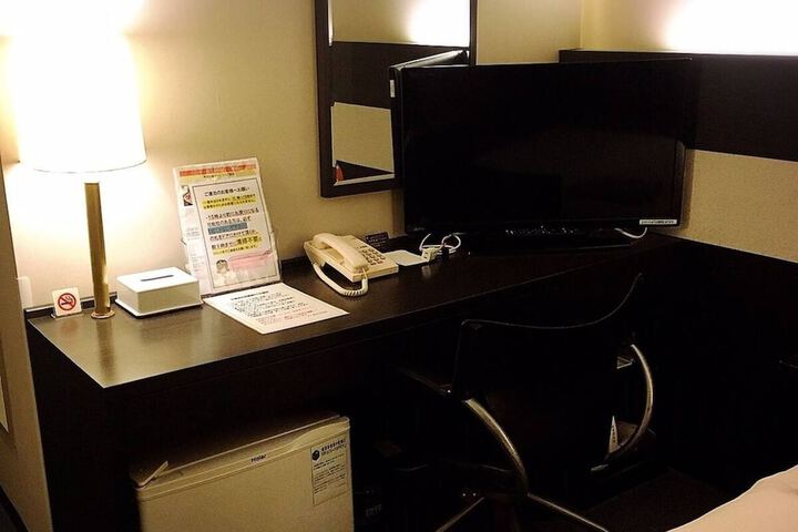 Room 7 of 29