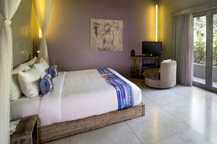 Room 47 of 227