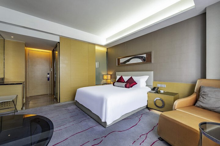 Room 20 of 99