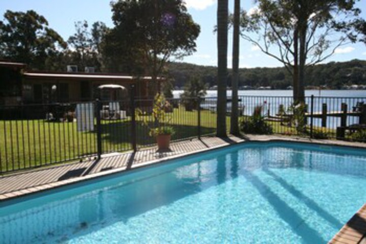Pool 85 of 120