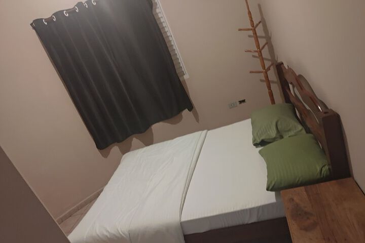 Room 33 of 33