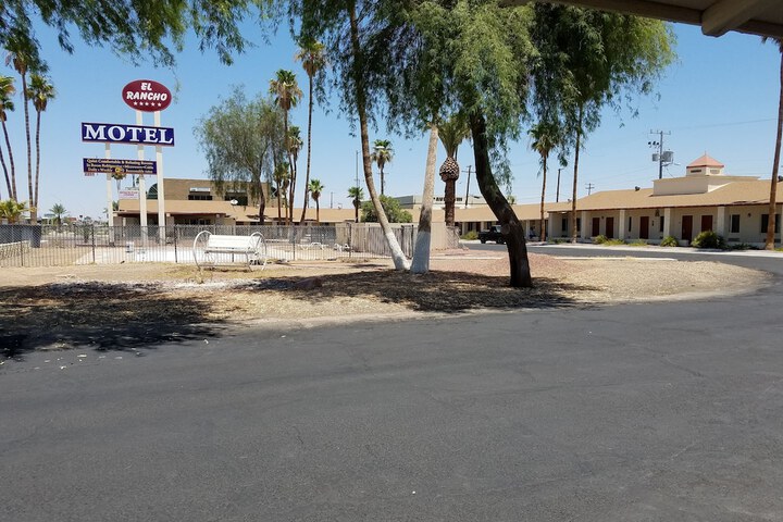 Hotel Entry