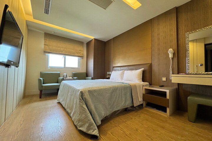 Room 65 of 160