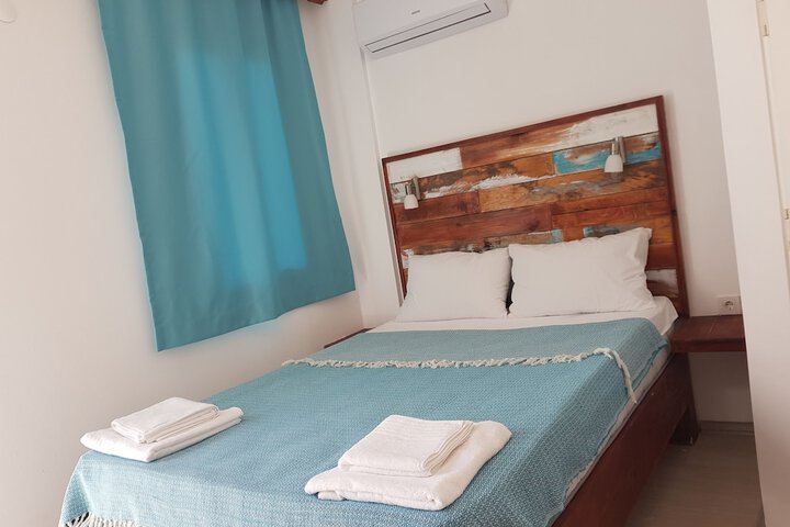 Room 4 of 35