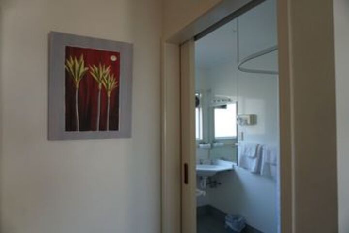Room 5 of 22