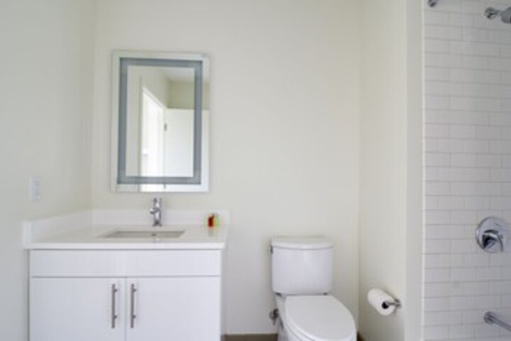 Room 6 of 279