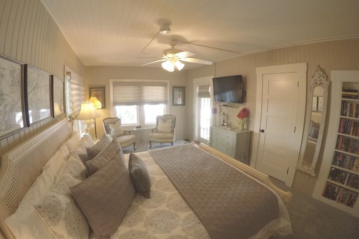 Room 5 of 53