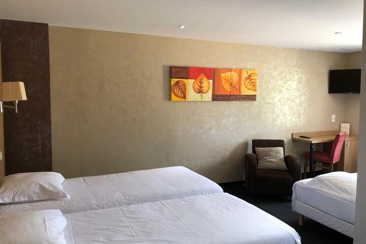 Room 21 of 62