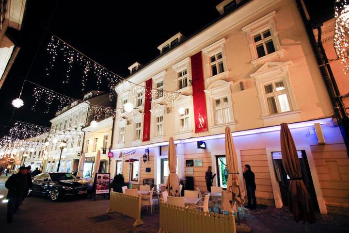 General 2 of 50