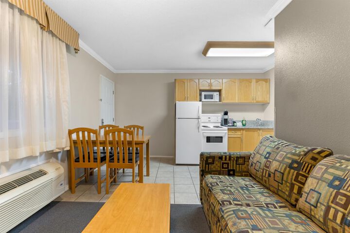 Room 44 of 105