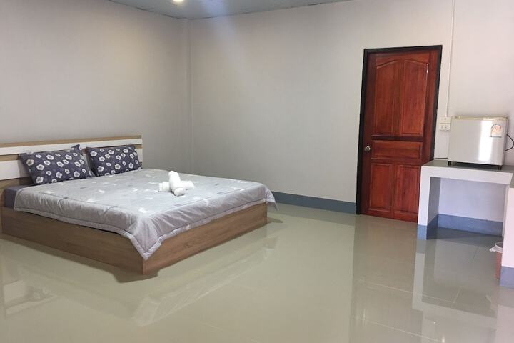 Room 13 of 53