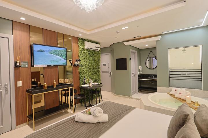 Room 21 of 35