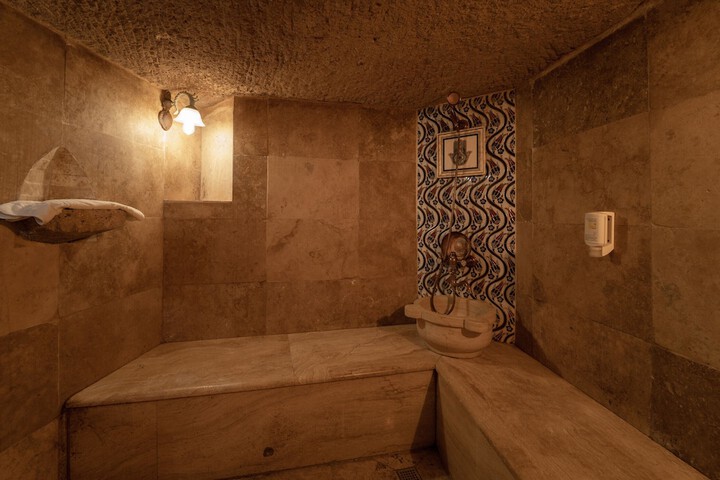 Room 45 of 63