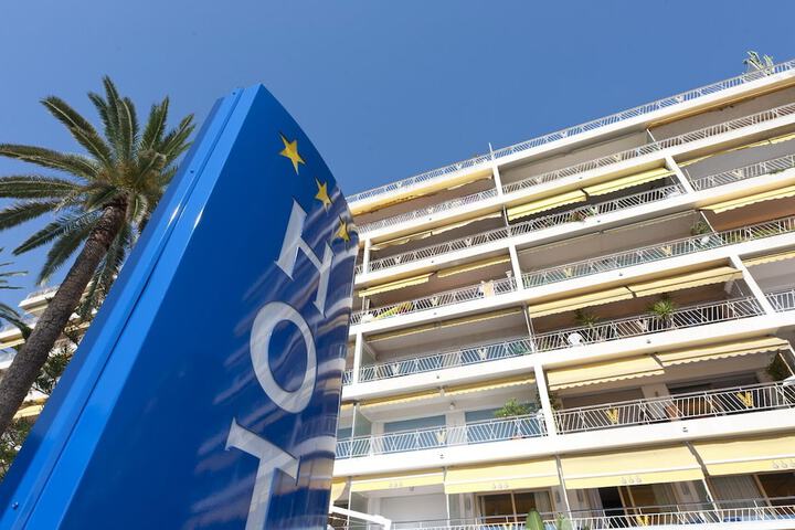 Hotel 63 of 63