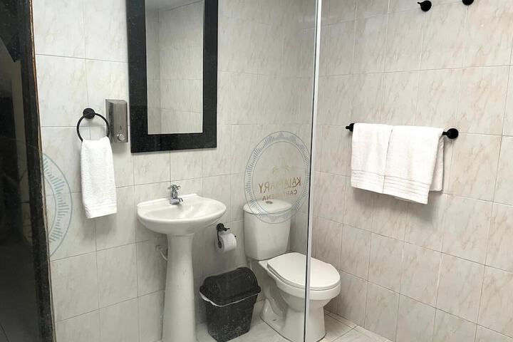 Room 7 of 20