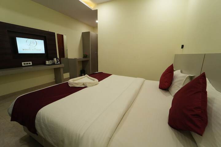 Room 8 of 17