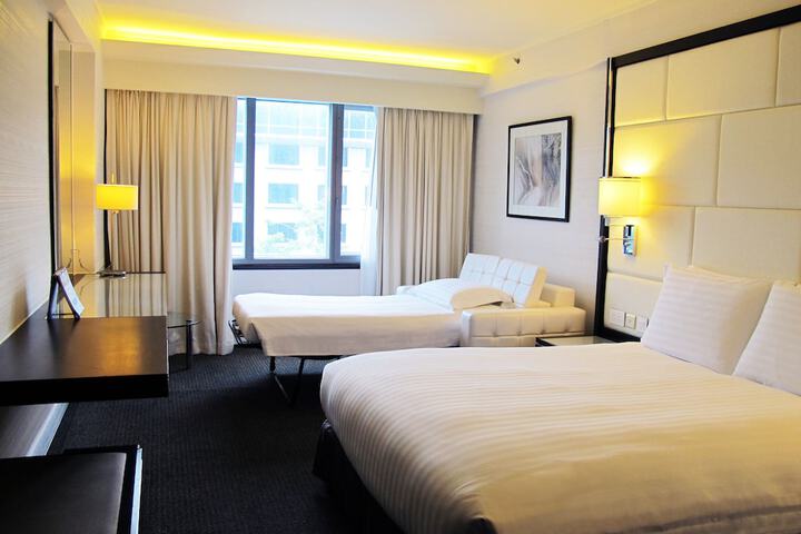 Room 14 of 112