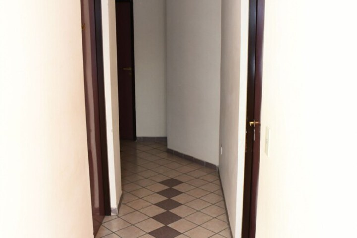 Ballroom/Hall 68 of 76