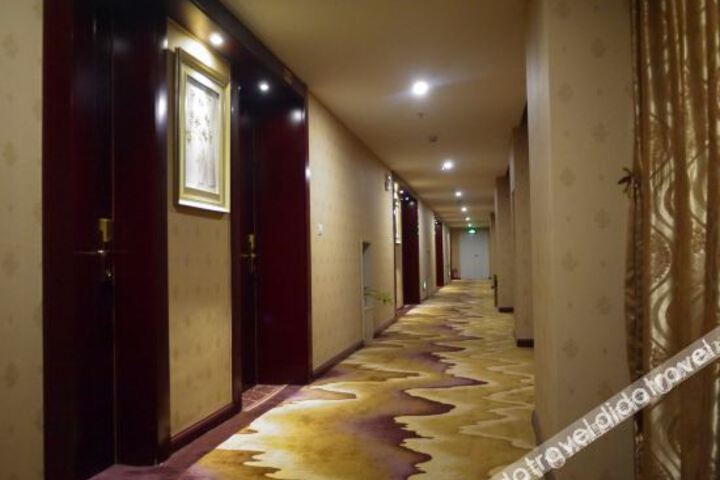 Hotel Interior 13 of 31
