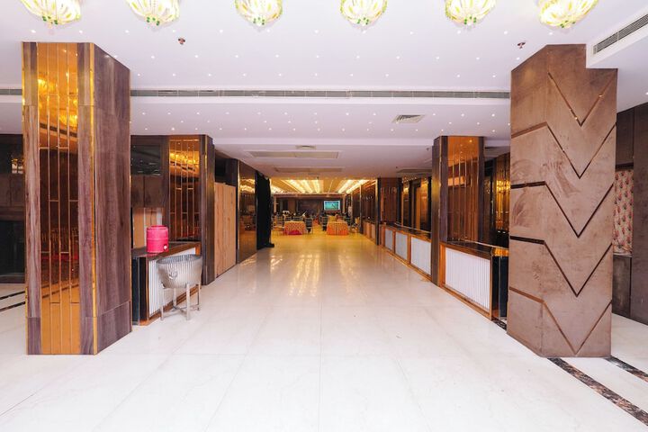 Hotel 44 of 46
