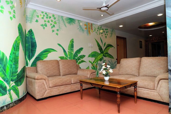 Room 15 of 15