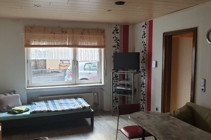 Room 5 of 15