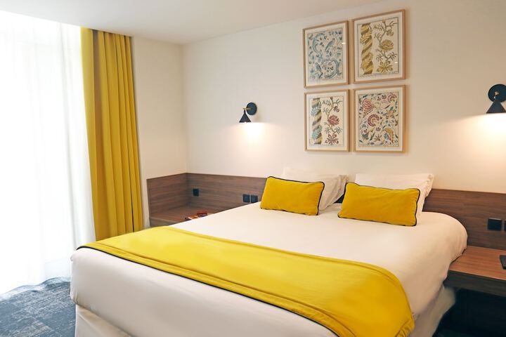 Room 8 of 51