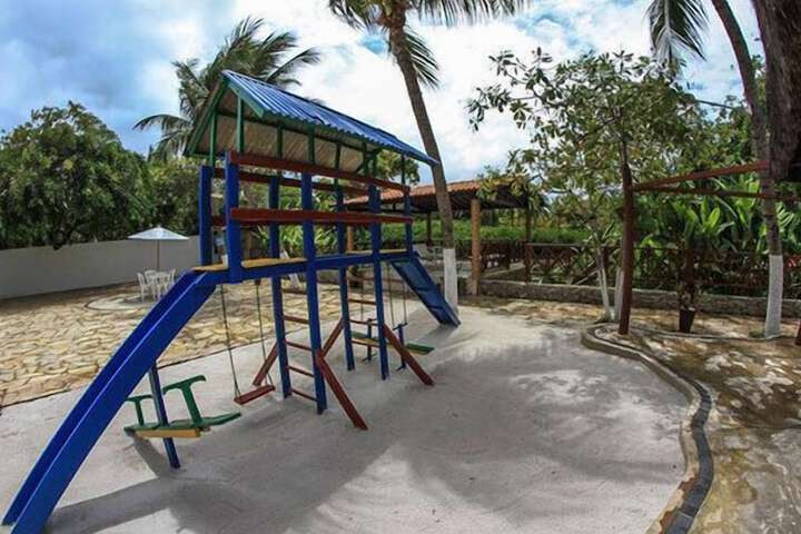 Children's play area - outdoor
