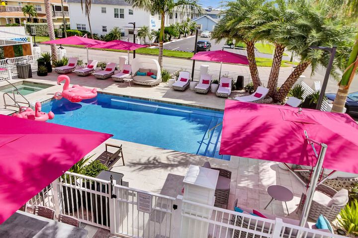 Pool 74 of 227
