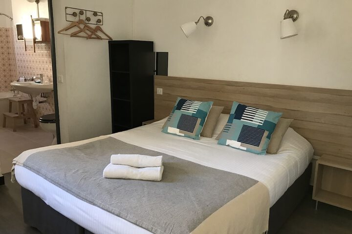 Room 10 of 57
