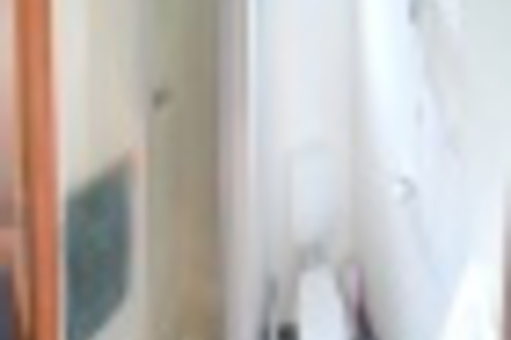 Room 183 of 300