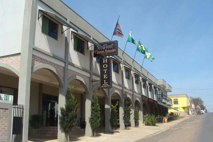 Hotel 5 of 5