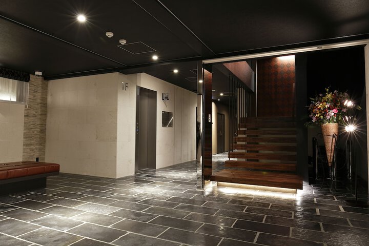 Hotel Interior 6 of 103