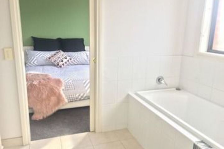 Room 6 of 57