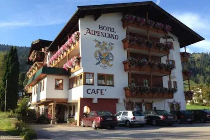 Hotel Alpenland