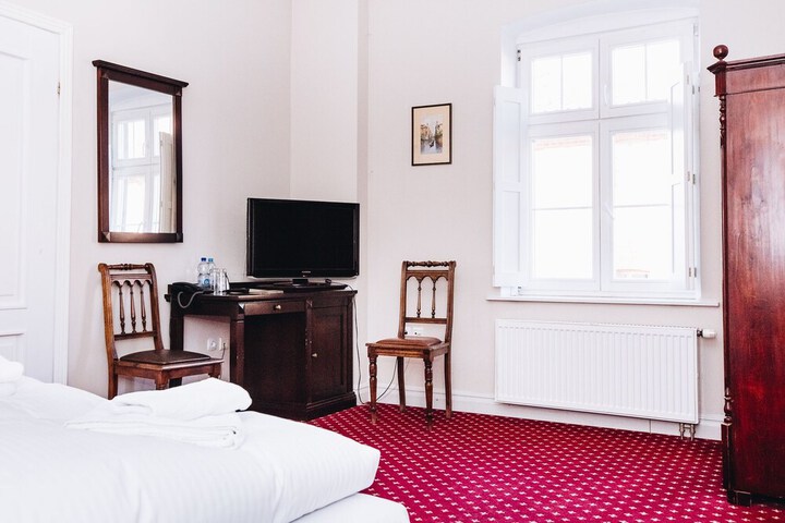 Room 14 of 101