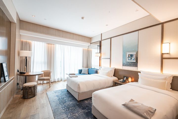 Room 15 of 110