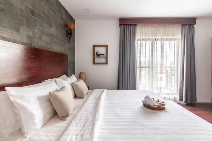 Room 44 of 97