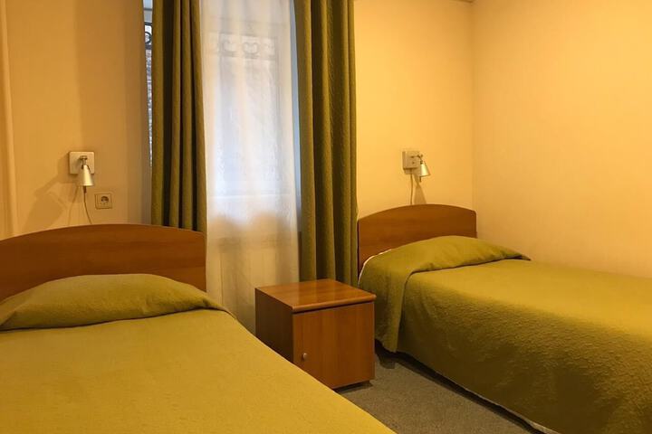 Room 17 of 47