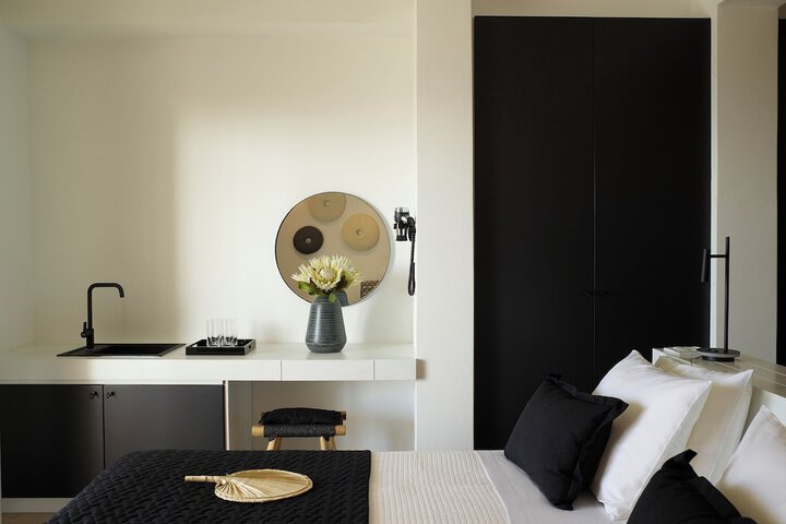 Room 26 of 87