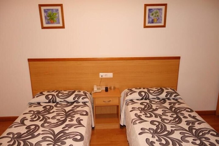 Room 14 of 62