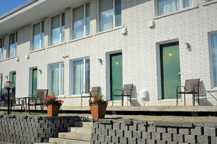 Terrace/Patio 26 of 37