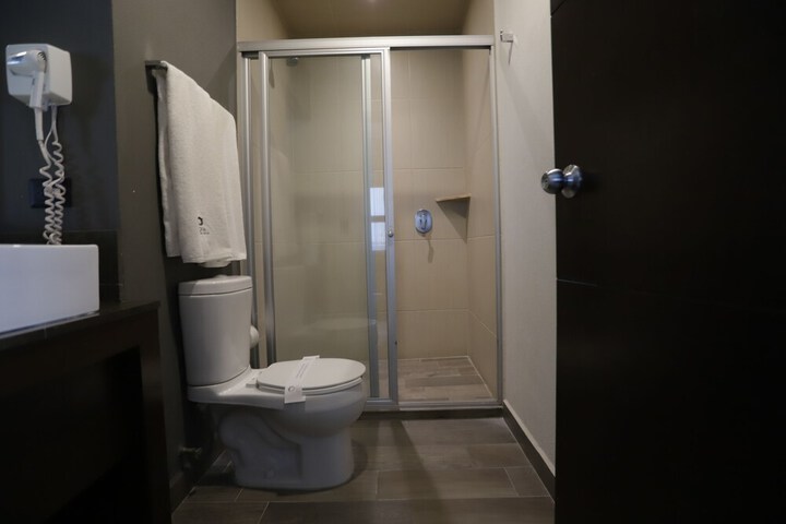 Room 40 of 54