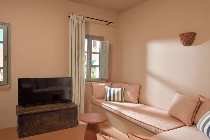 Room 115 of 282
