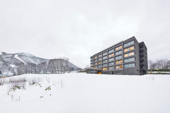Hinode Hills Niseko Village - Small Luxury Hotels of The World