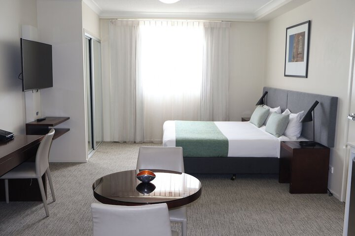 Room 10 of 41