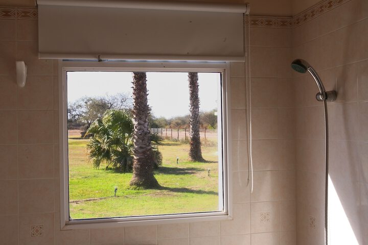 Room 12 of 27